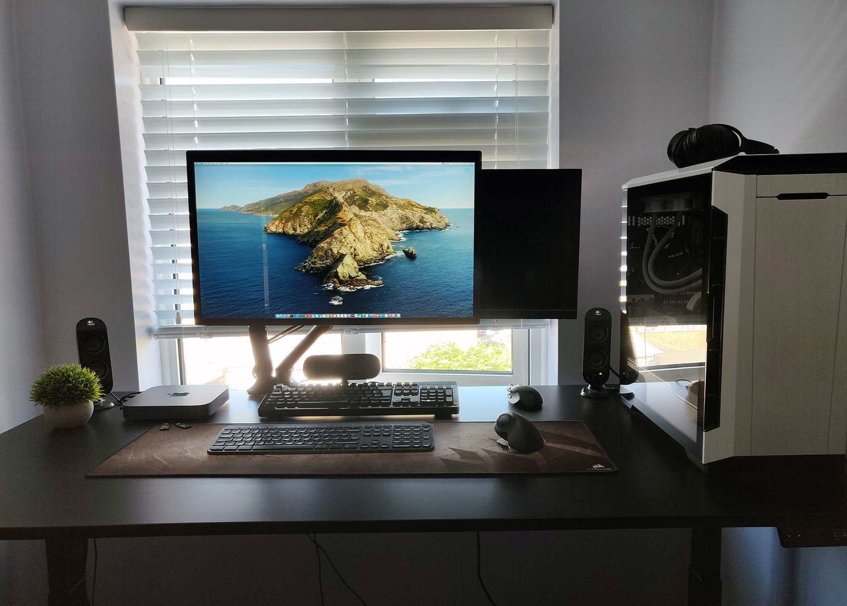 Jarvis standing desk and workspace configuration Shogan.tech